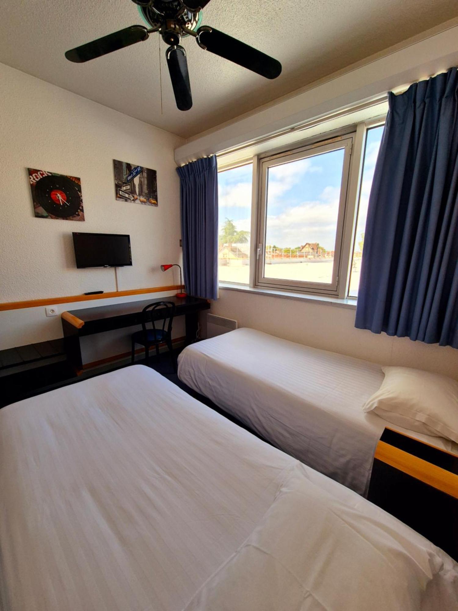 Arche Hotel Vierzon Zewnętrze zdjęcie