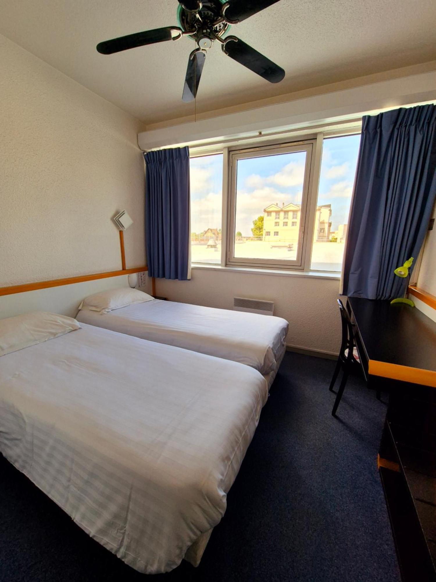 Arche Hotel Vierzon Zewnętrze zdjęcie
